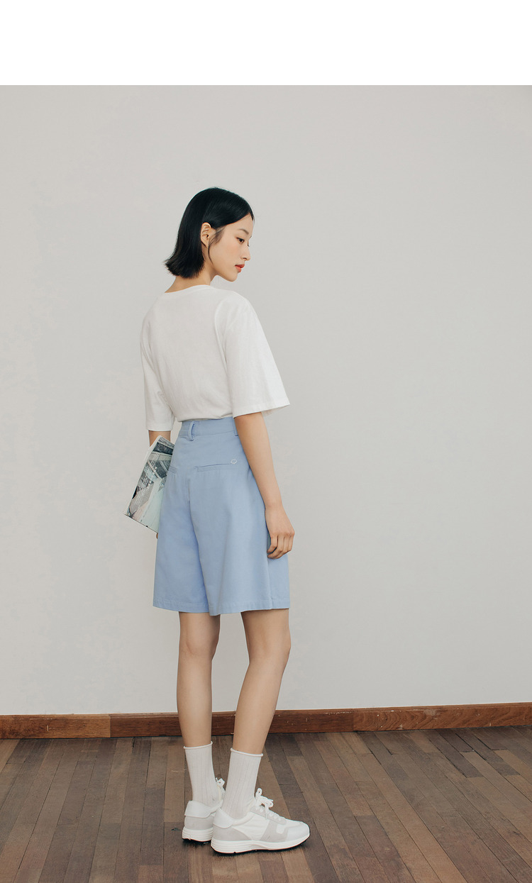 Inman  summer 2022 spring clothes new pattern Bermuda shorts Cover the crotch Show thin trousers High waist Women's trousers